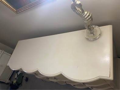 Solid Wood quality Dresser with Crystal Pulls - photo 2