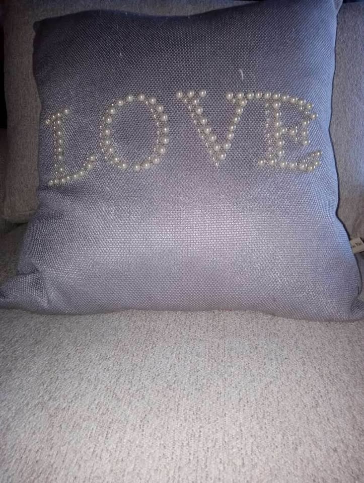 Down Filled Love Pillow - photo 2