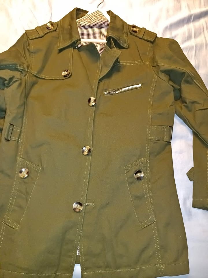 Green Jacket Military Style Size Large