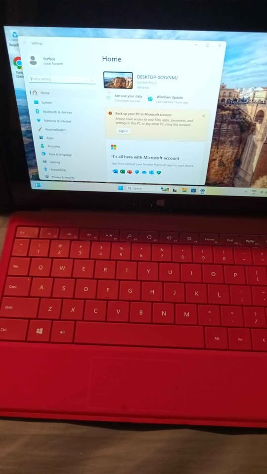 Microsoft Surface Pro i5 4GB 128GB SSD Win 11 Office - photo 2