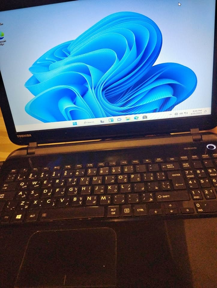Toshiba Satellite i5 Laptop - 8GB RAM, 128GB SSD, Win 11, Office
