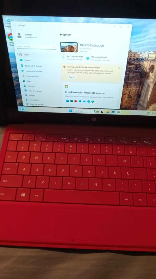 Microsoft Surface Pro i5 4GB 128GB SSD Win 11 Office - photo 2