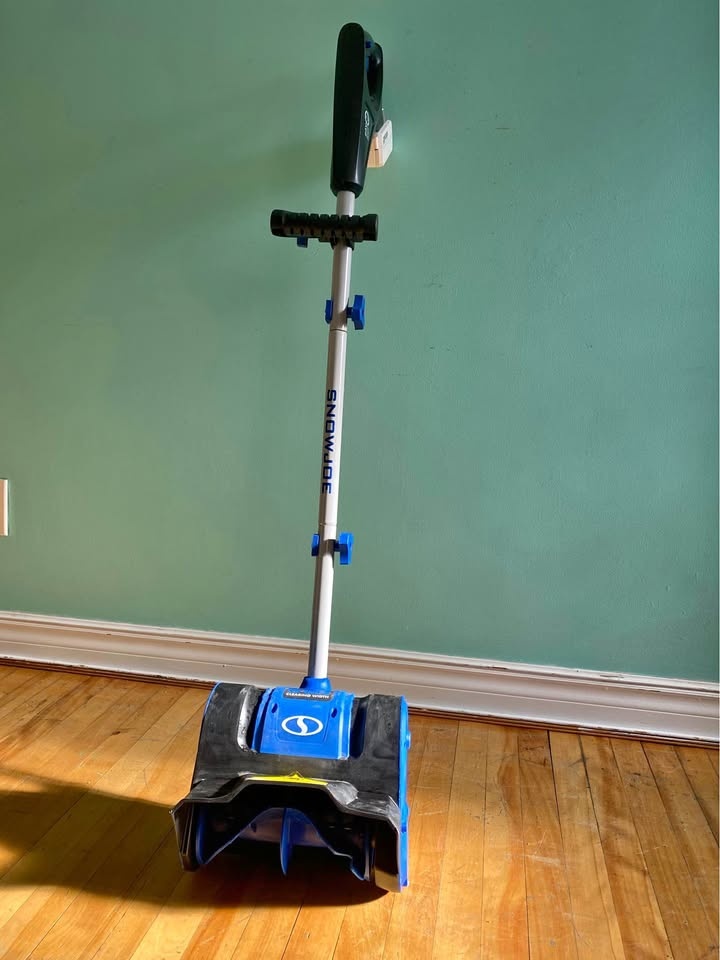 Snow Joe Snow Shovel $60 (HRM) - Free Delivery