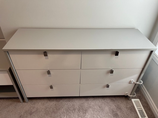 South Shore 6 Drawer Dresser + Nightstand - photo 2