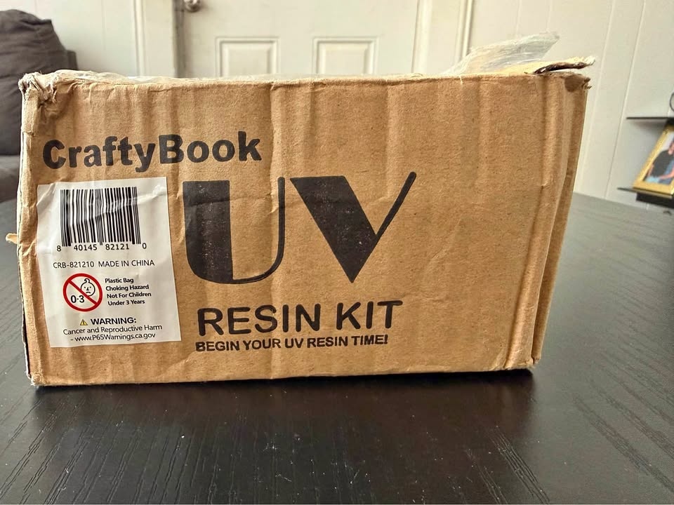 CraftyBook UV Epoxy Resin Kit with Light and Molds