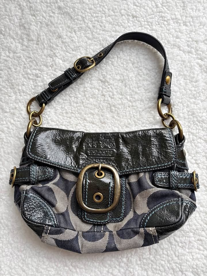 RARE Coach Vintage Viral Y2K Soho Leather and Denim Shoulder Bag