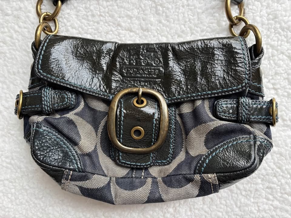 RARE Coach Vintage Viral Y2K Soho Leather and Denim Shoulder Bag - photo 2