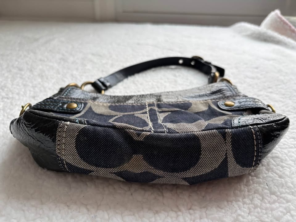 RARE Coach Vintage Viral Y2K Soho Leather and Denim Shoulder Bag - photo 4