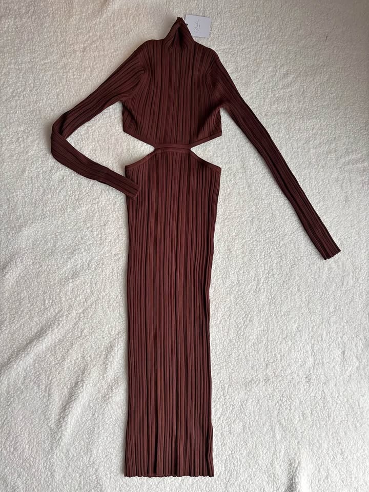 NWT Revolve l’Academie Brown Mock Neck Cutout Midi Dress (S)