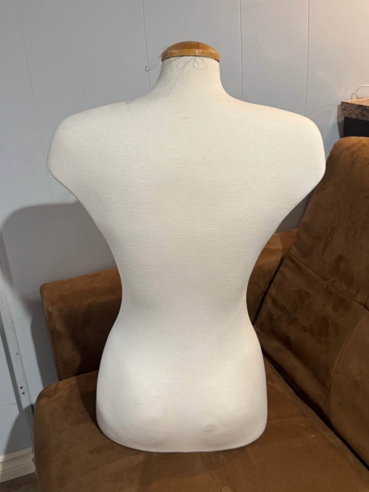 Dress Form Mannequin/ Clothing Display - photo 2