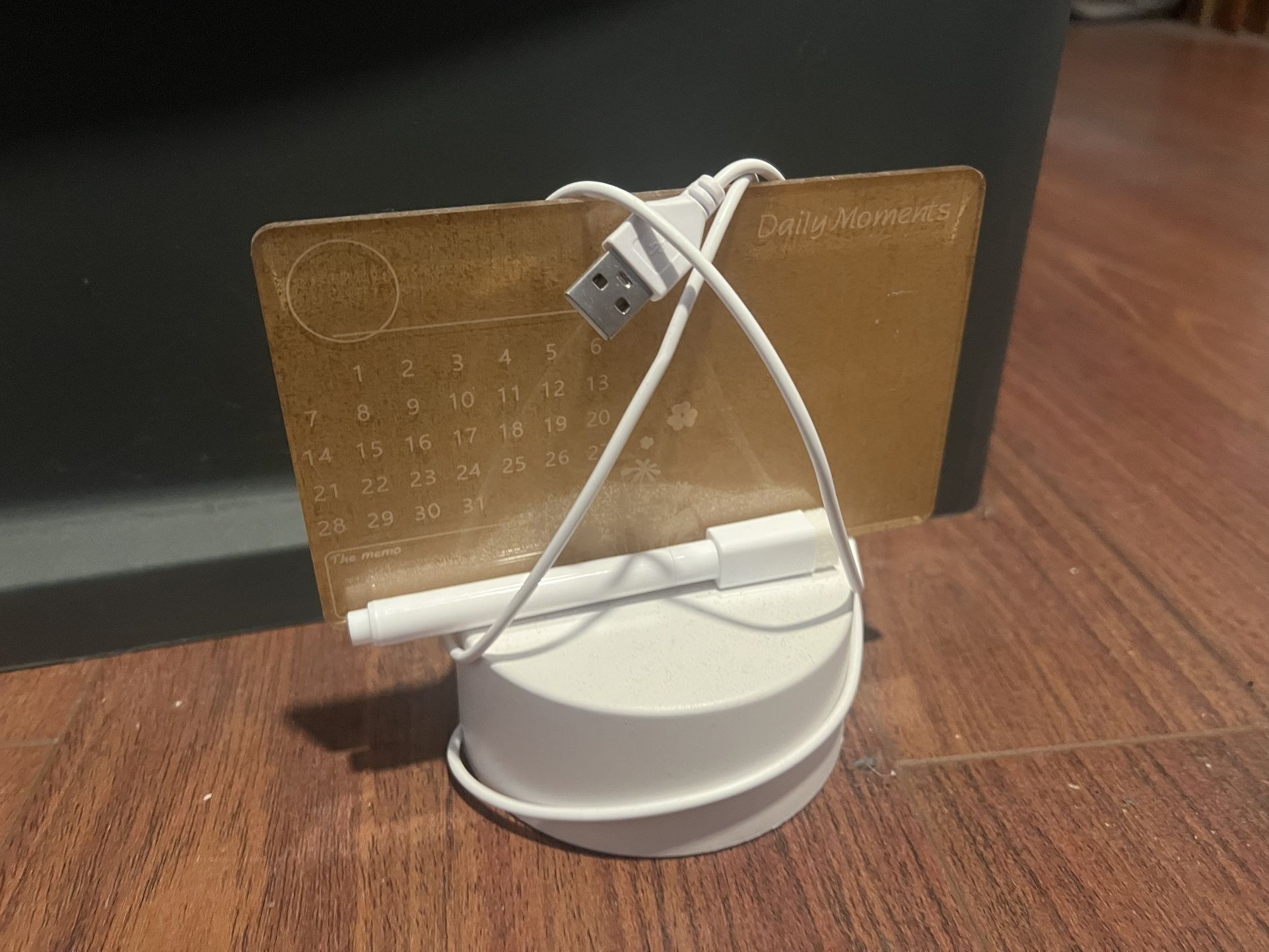 Light Up Desk Calendar with Dry Erase Marker