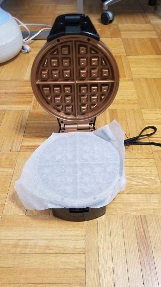 Gourmia Belgian Waffle Maker Brand New - photo 3