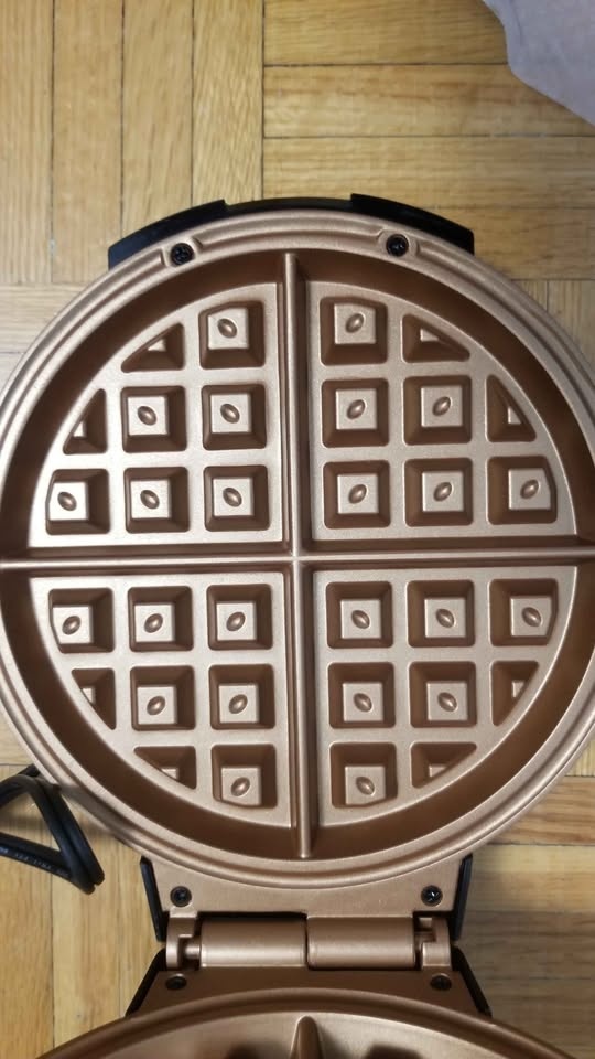 Gourmia Belgian Waffle Maker Brand New - photo 4