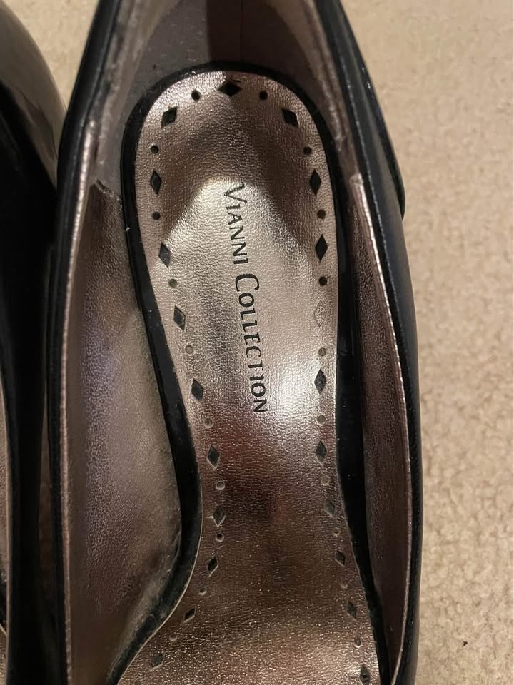 Vianni Collection Women's High Heel Shoes - photo 3