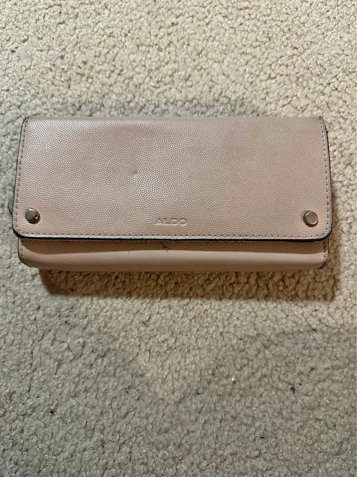 ALDO Women’s Wallet & Handbag