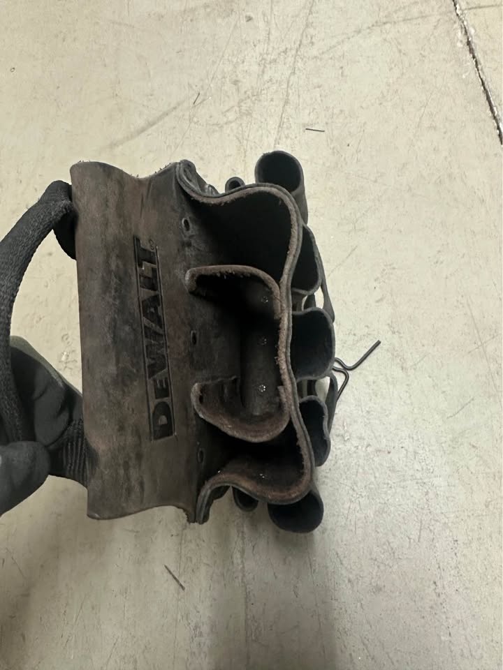 Dewalt Leather Tool Pouch - photo 2