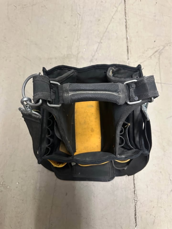 Dewalt Electrical Tool Bag - photo 2