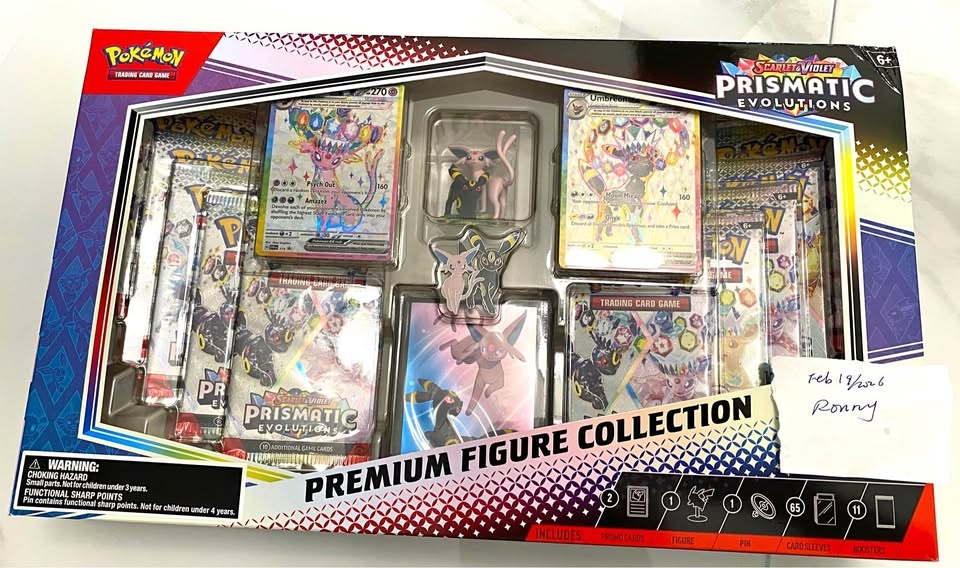 BNIB Prismatic evolutions premium figure collection -sealed