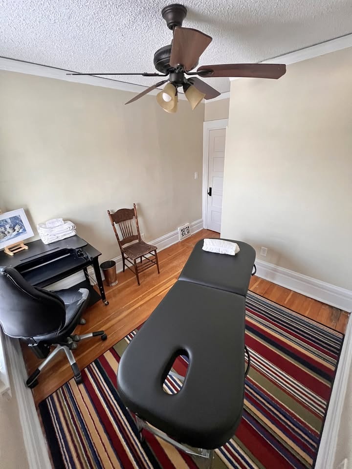 Therapy / Office / Study Space