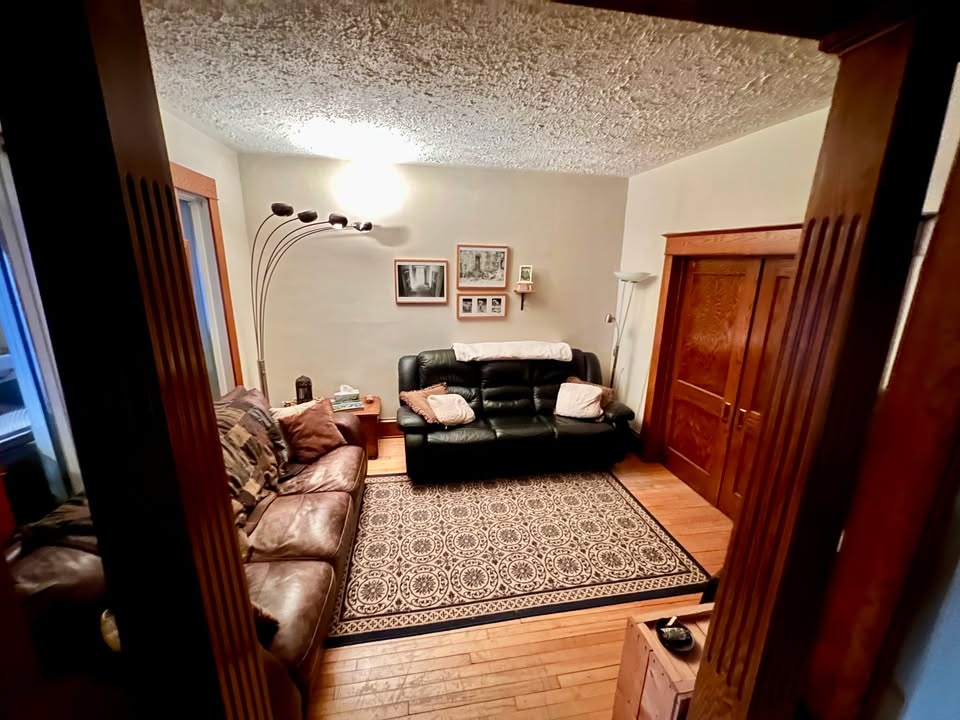 Therapy / Office / Study Space - photo 5