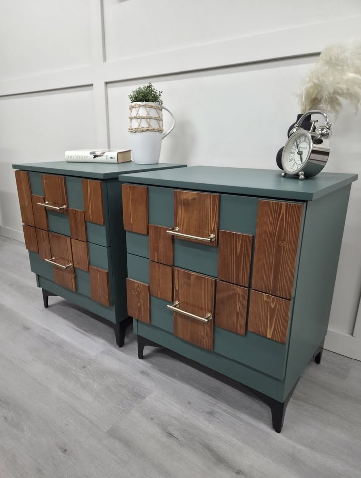 Refinished Night Stands - Matching Pair - photo 2