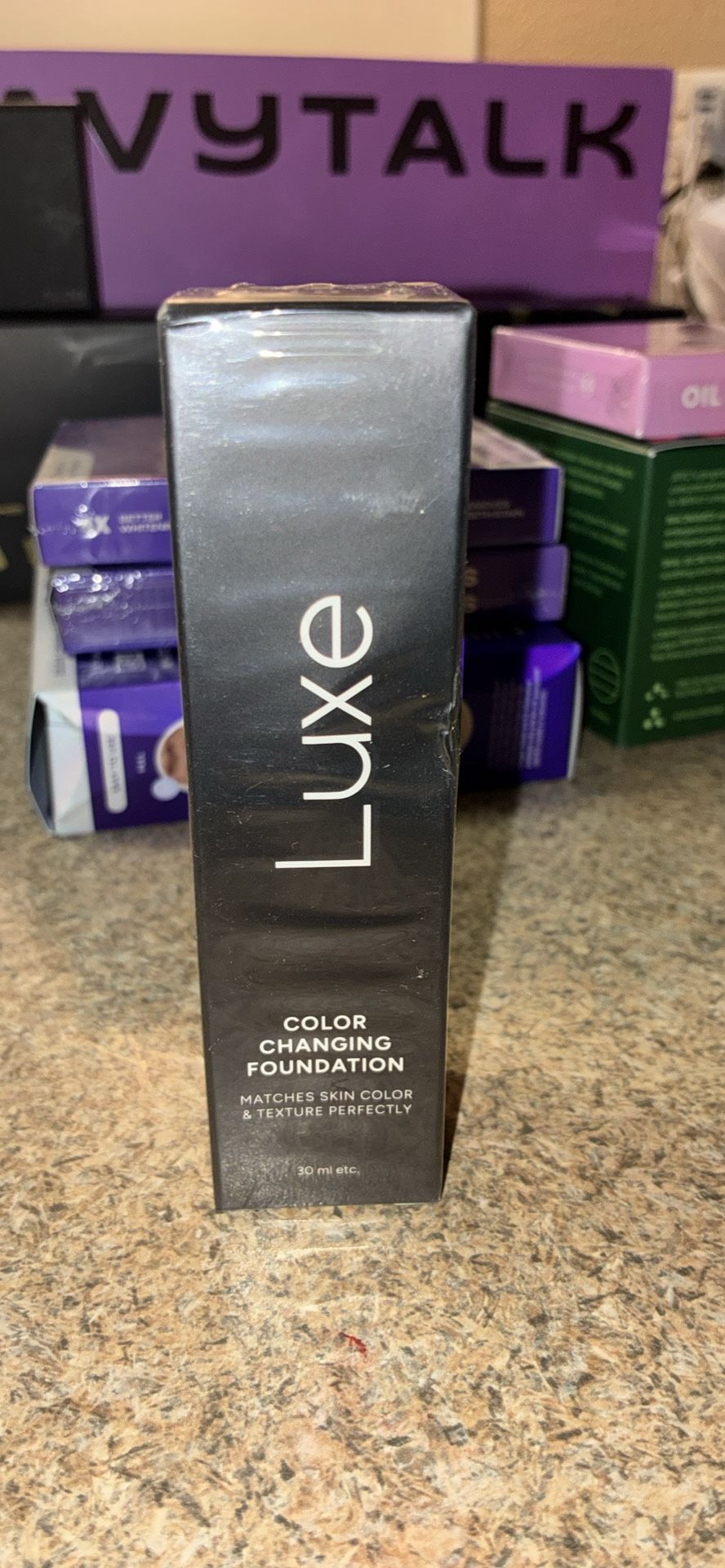 Color Changing Foundation - photo 2