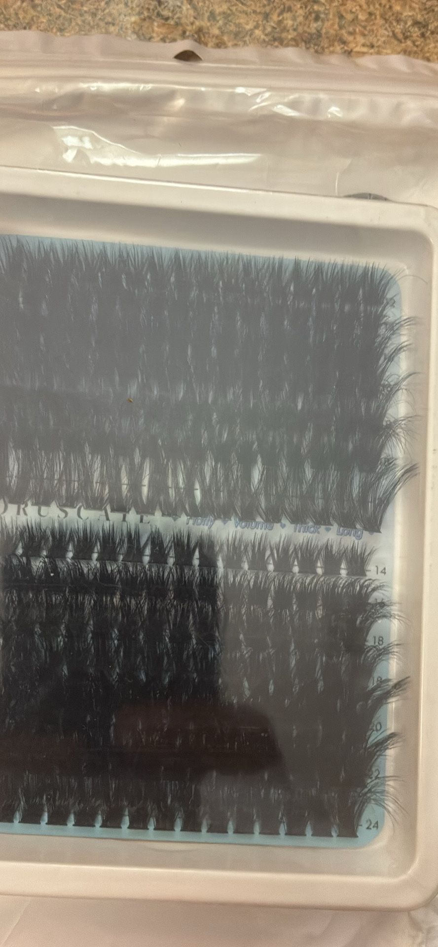 Eyelash Clusters - photo 2
