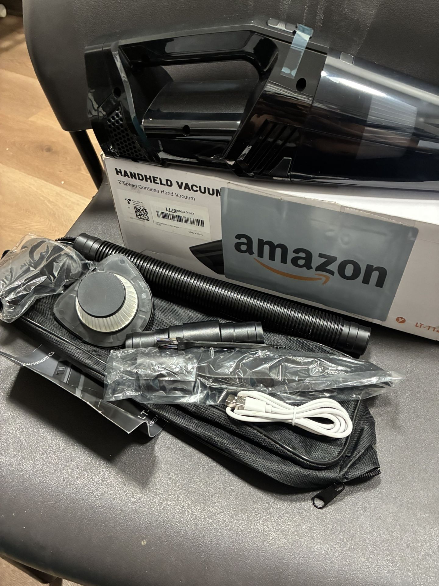 Handheld Vacuum - photo 5