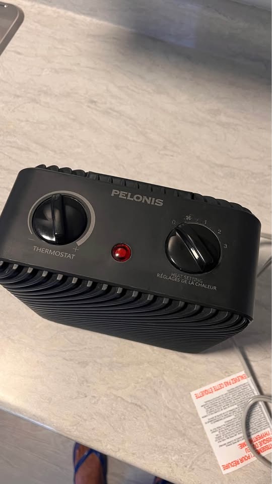 Electric Heater and Cooling Fan (2-in-1) - photo 3