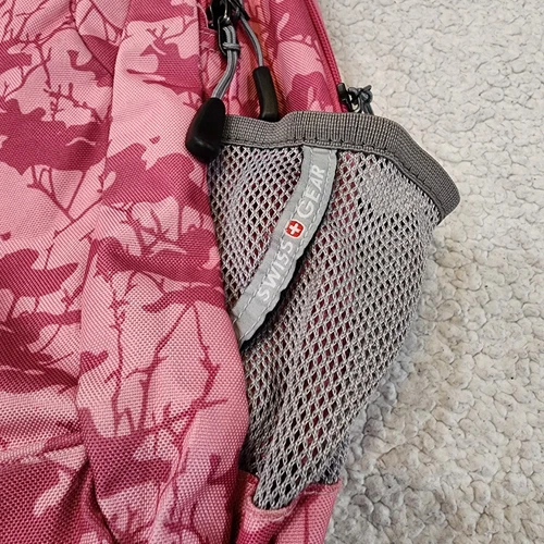 Swiss Gear Pink Backpack/Bookbag Camouflage - Padded Straps - photo 3