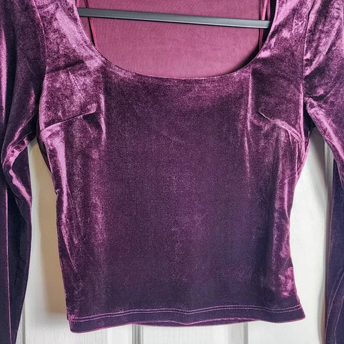 ASTR The Label Velvet Blouse Size S Plum - photo 5