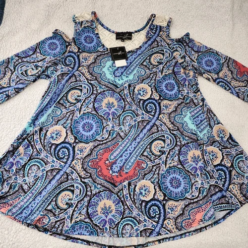Paisley Tunic Blouse Peep Shoulder~ Lace Back~ Blue Floral 3/4 S - photo 2