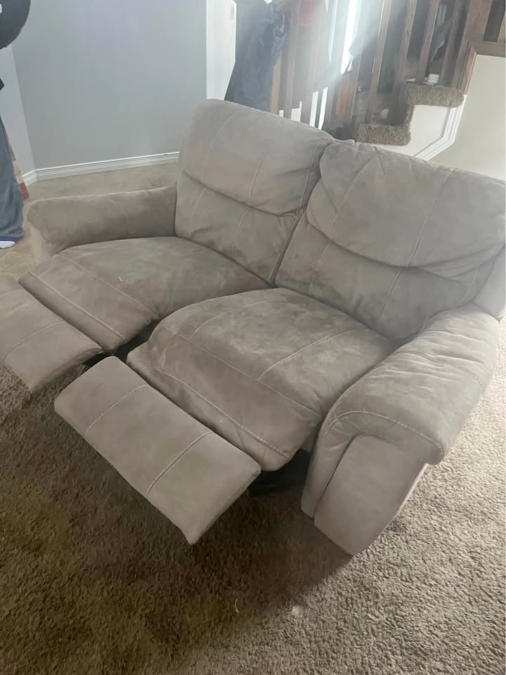 Reclining Love-seat and Chair