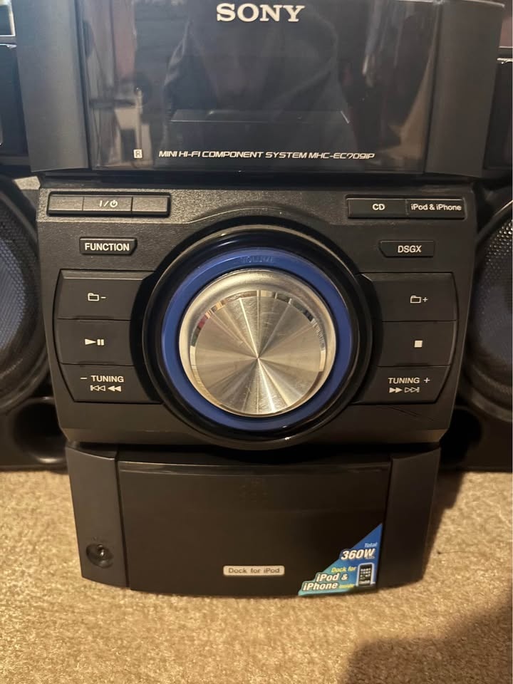 Sony HCD-EC709iP Speaker & Sound System - photo 2