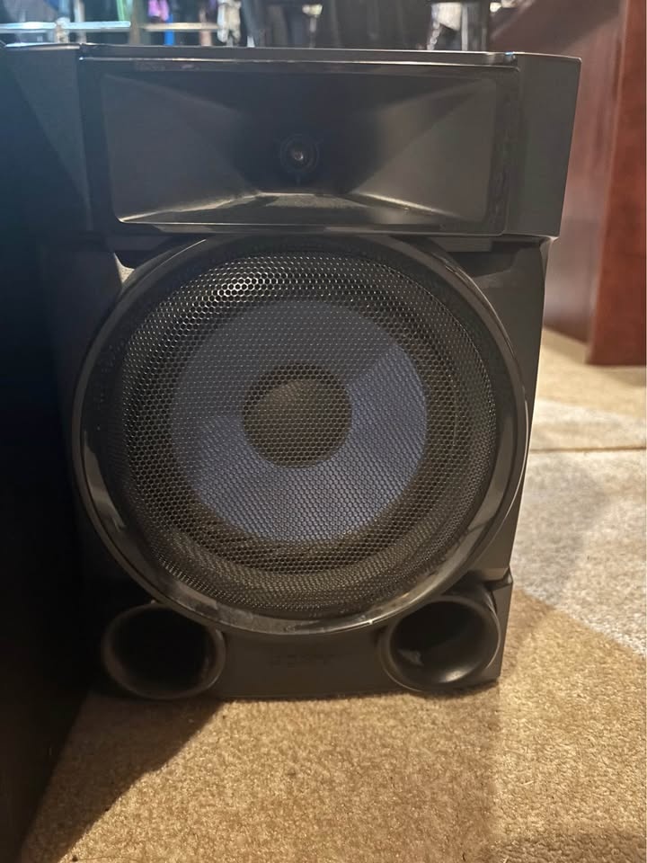 Sony HCD-EC709iP Speaker & Sound System - photo 3