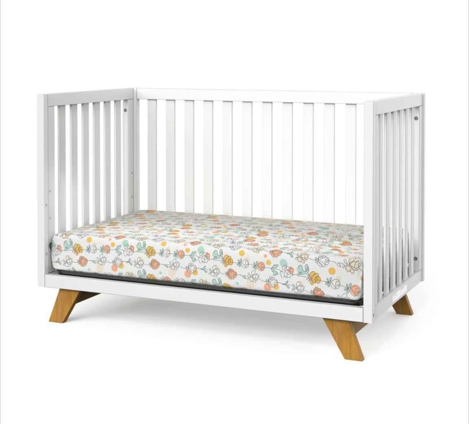 Child Craft Soho Convertible Crib - Baby Crib / Daybed / Toddler - photo 2