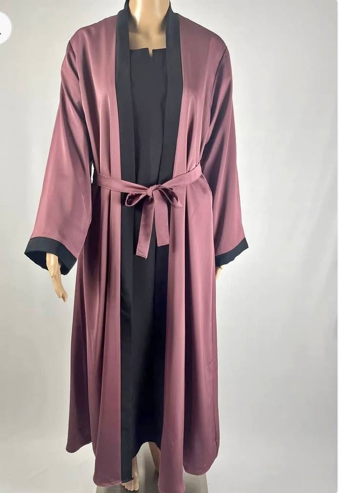 Elegant Layered Abaya - photo 2