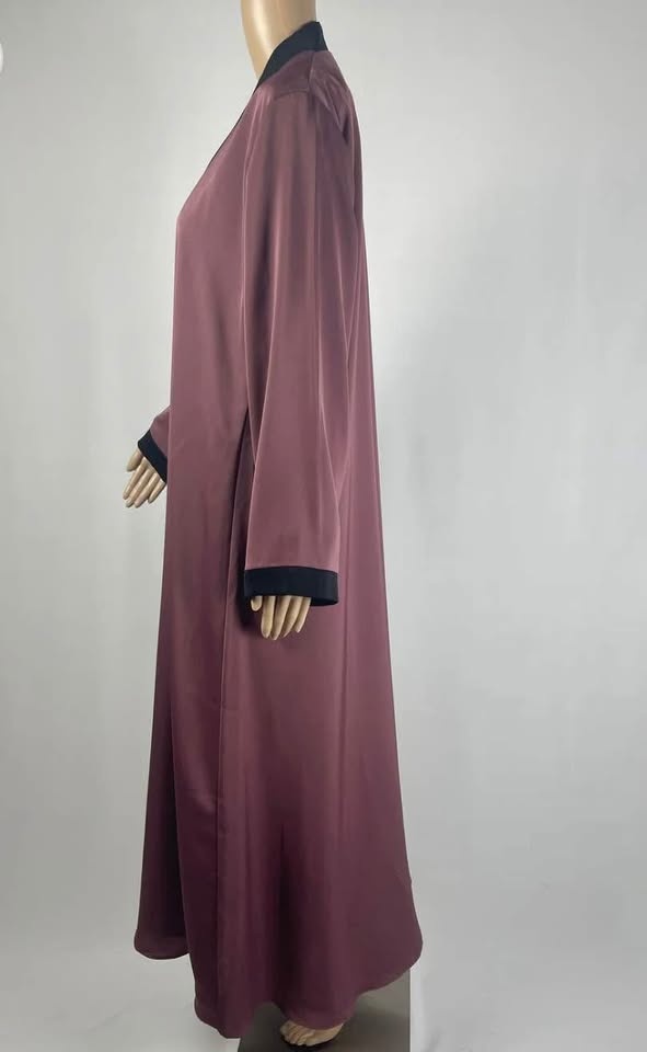Elegant Layered Abaya - photo 3
