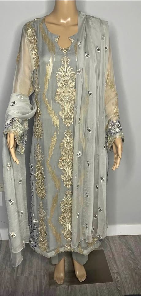 Pure Chiffon Pakistani Dress - photo 3