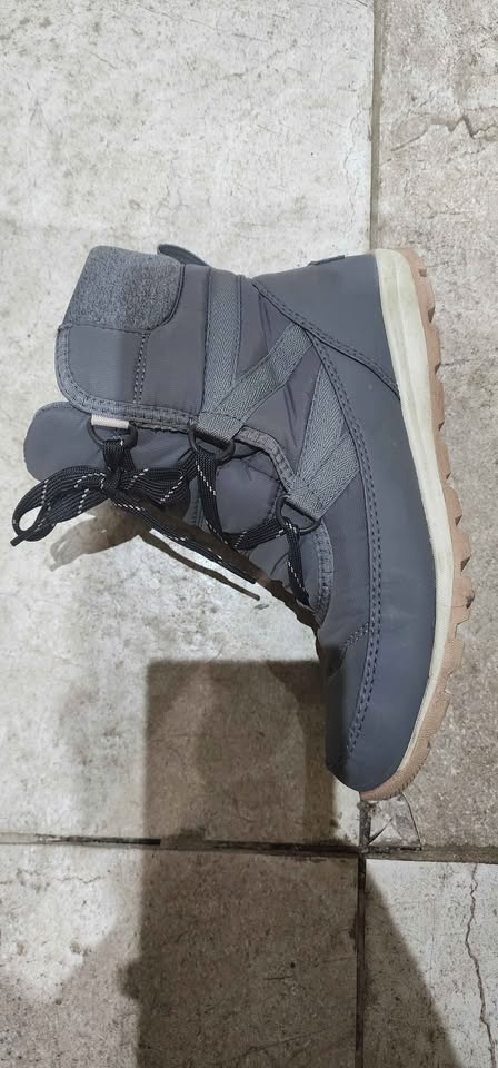 Sorel Explorer Waterproof Winter Boots - Women’s Size: US 7 - photo 3