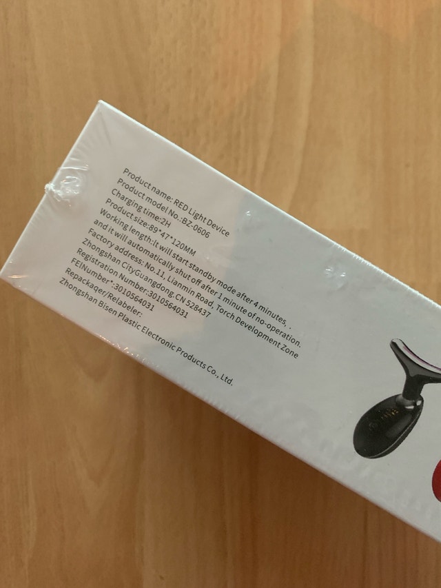 Red Light Therapy Device - photo 5
