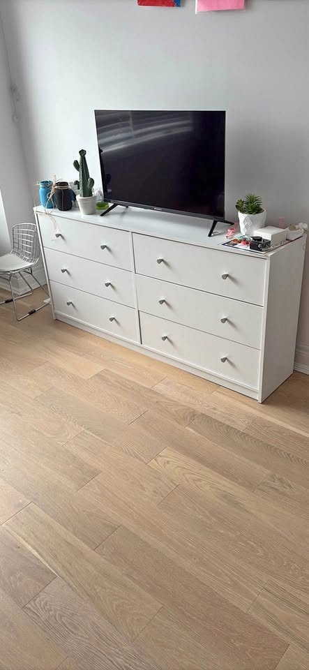 Bedroom Desser