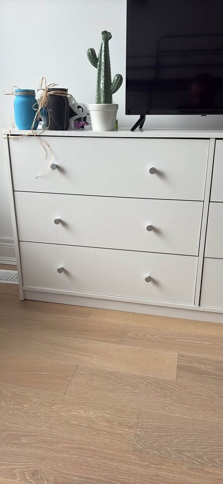 Bedroom Desser - photo 2