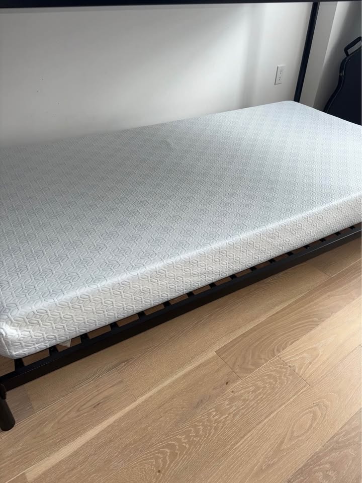 BRAND NEW BUNK BED!! - photo 3
