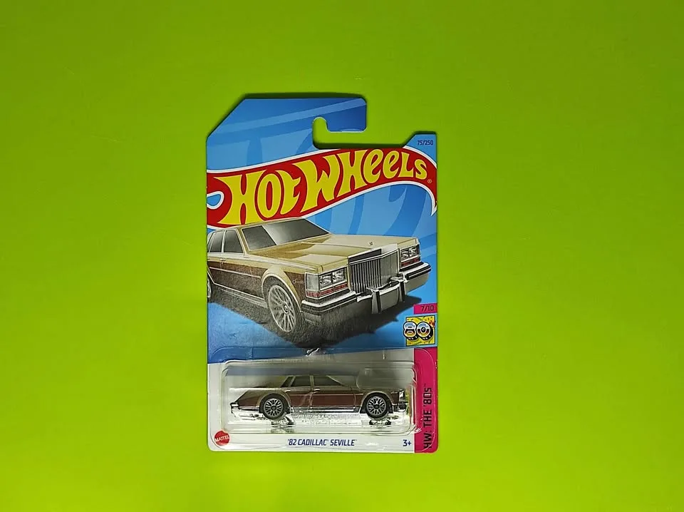 Hotwheels Cadillac Seville thumbnail