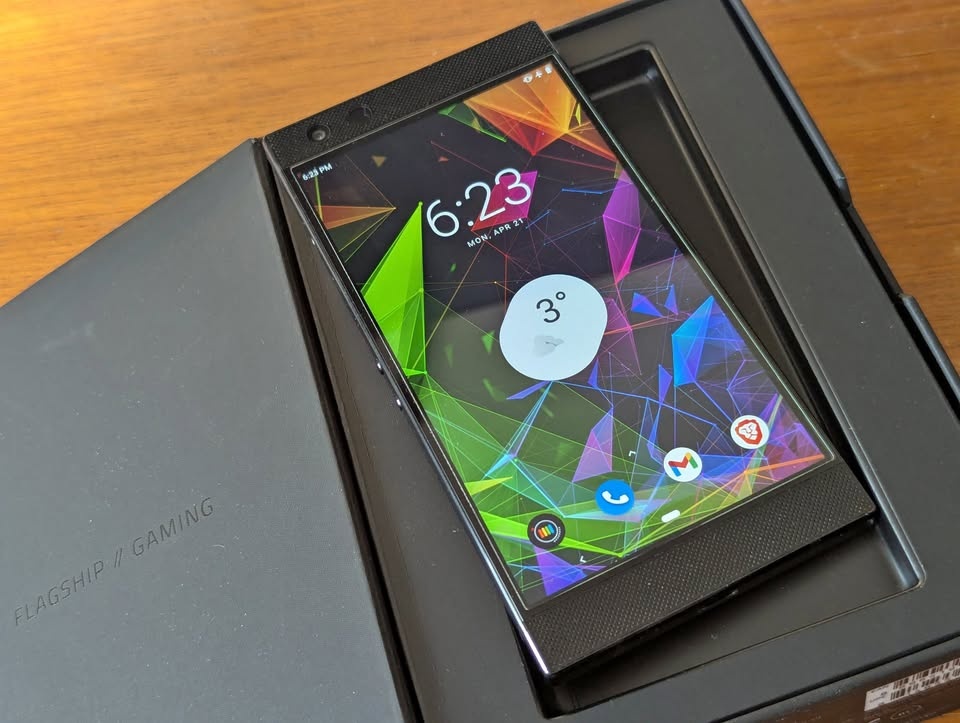 The Essentials - Razer Phone II