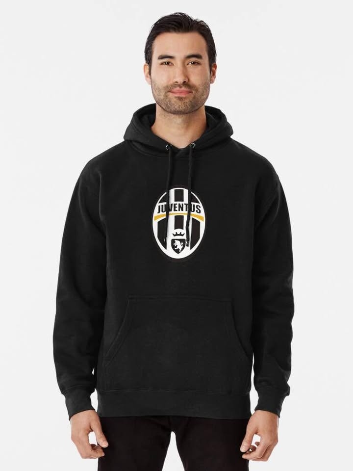 Heavyweight black hoodie with Juventus logo on the front! - photo 5