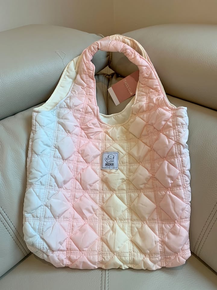 Brand new CHIOS/Kios Club quilted cute trendy youthful bag