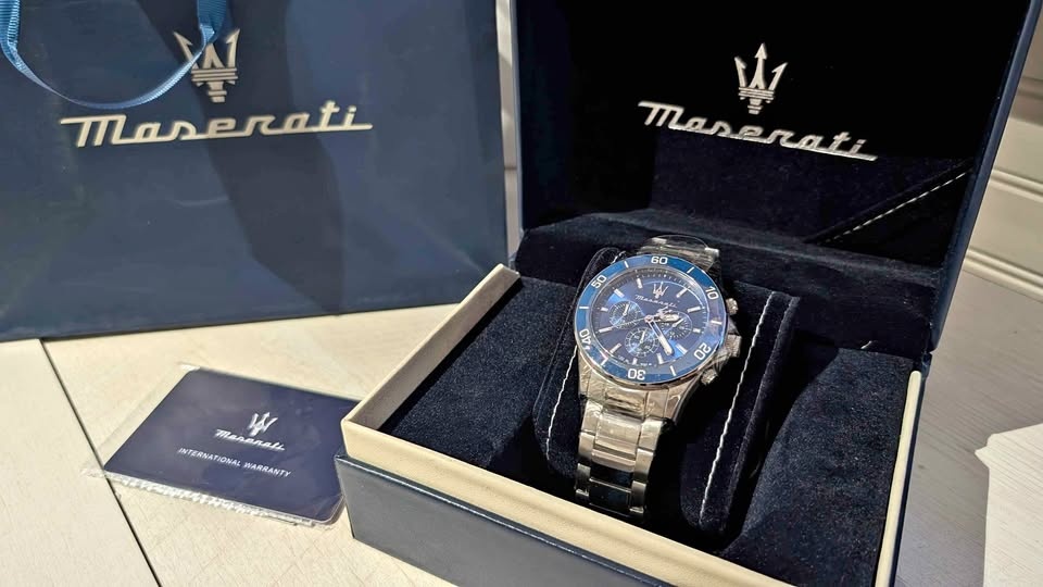 Maserati Watch (Silver & Blue)