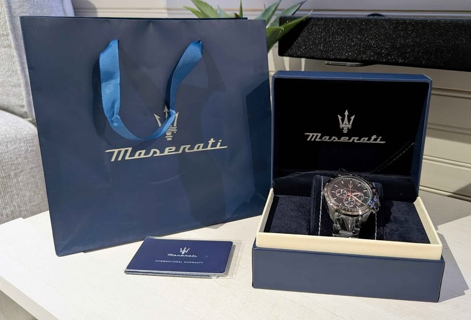 Maserati Watch (Black & Bronze) - photo 2
